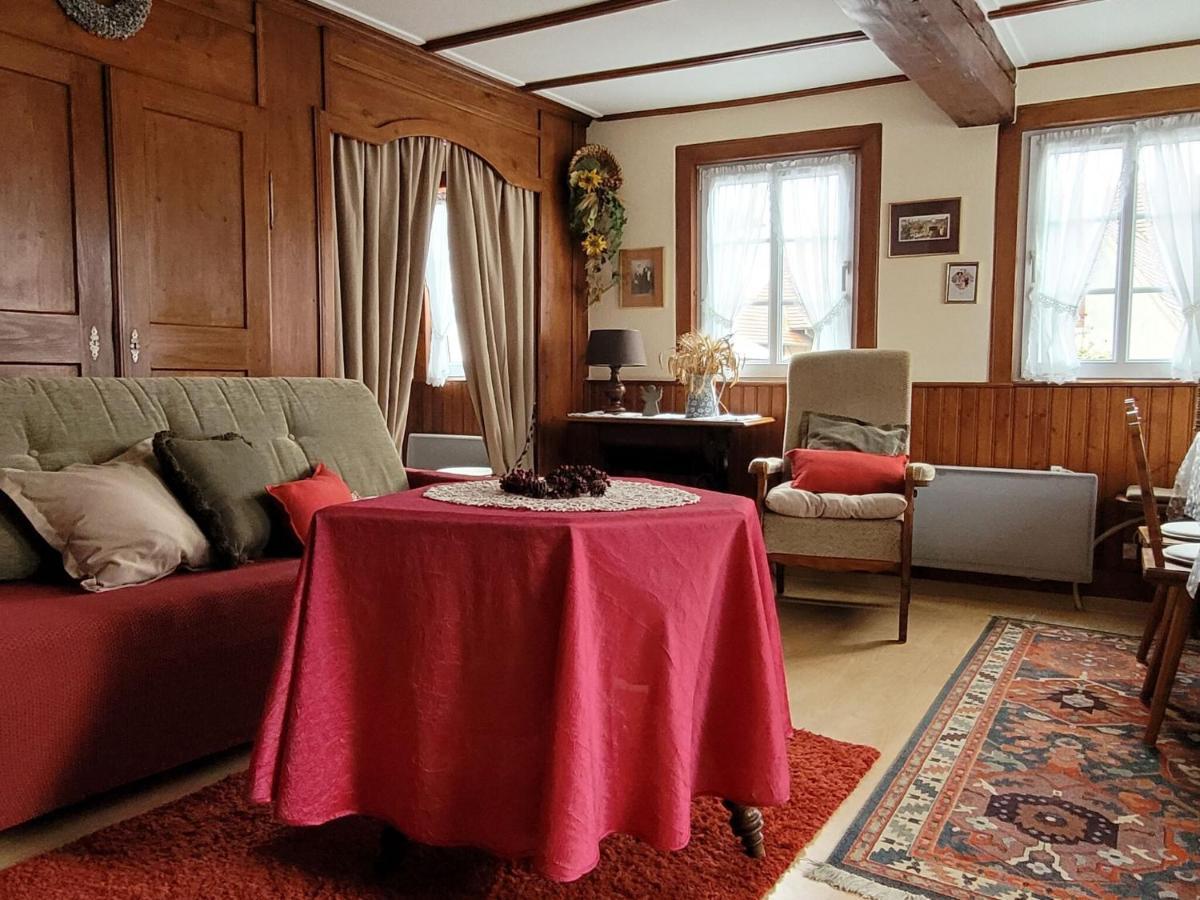 Cosy Holiday Home In Schleithal With Garden Eksteriør bilde