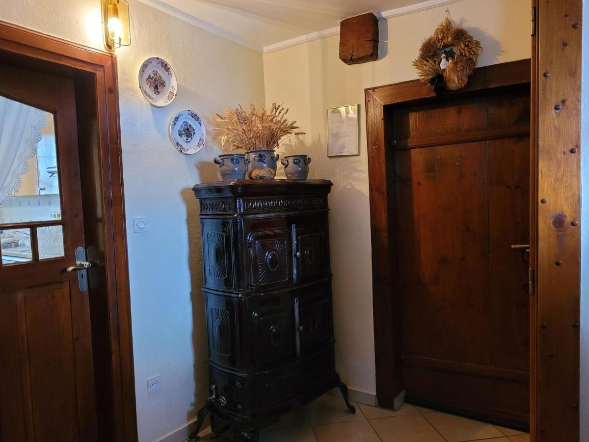 Cosy Holiday Home In Schleithal With Garden Eksteriør bilde